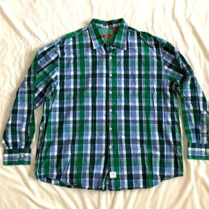 IZOD men’s button up shirt